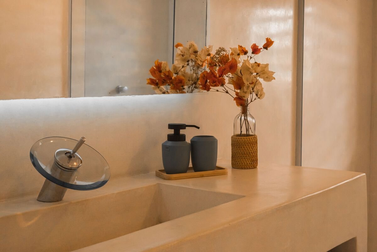 Microcement Bathrooms: What Are They?